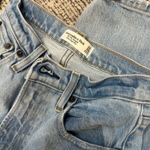 Abercrombie & Fitch Women's ultra straight high rise